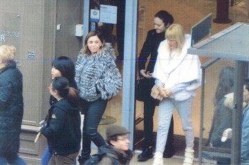 Udrea, fotografiată cu procurorul şef al DIICOT la cumpărături în Paris